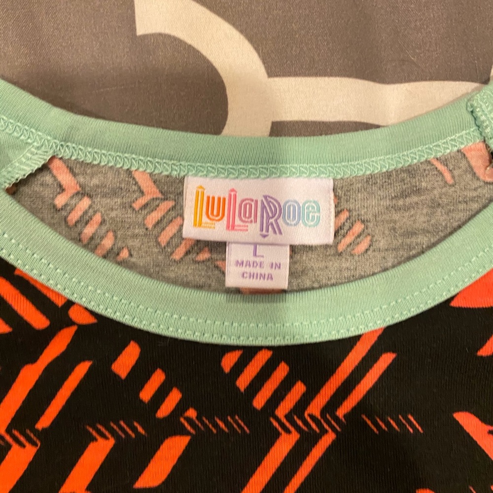 LuLaRoe Randy - Picture 2 of 2